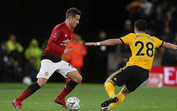 赛中逐渐显 赛中逐渐显