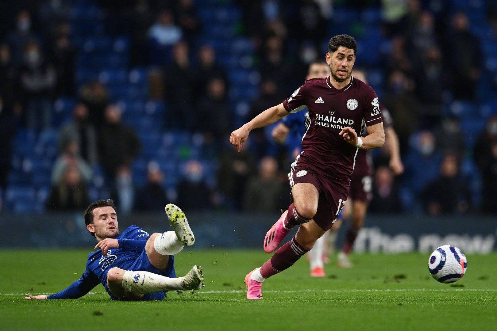 他的表现为 他的表现为